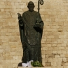 Zdjęcie z Włoch - tuż obok Bazyliki- sam Św. Mikołaj- patron Bari 