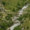 Zdjęcie z Włoch - rzeka Gravina i wiszący mostek