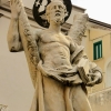 Zdjęcie z Włoch -  fontanę Św. Andrzeja - wieńczy jego posąg oczywiście ze swoim krzyżem