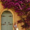 Zdjęcie z Malty - stara willa i piękna bugenwilla