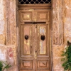 Zdjęcie z Malty - balkony, kołatki i stareńkie drzwi.... czyli coś co tworzy niezaprzeczalny urok miejskich detali