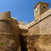 Zdjęcie z Malty - potężne mury Cytadeli - Półbastion Św. Marcina