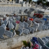 Zdjęcie z Kuby - tabliczki dziękczynne na grobie słynnej Amelii