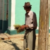Zdjęcie z Kuby - wiekowi mieszkańcy Trynidadu