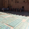 Zdjęcie z Maroka - grobowce na dziedzińcu