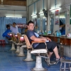 Zdjęcie z Tajlandii - Fotele fryzjerskie jak w dziecinstwie