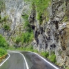 Zdjęcie z Czarnogóry - jedziemy dalej; w tej części PN Durmitor - trasa naszpikowana jest takimi tunelkami