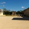 Zdjęcie z Meksyku - boisko do gry w ullamaliztli/pelotę w Chichen Itza ma 168 m długości
