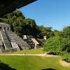 Zdjęcie z Meksyku - spojrzenie z pałacu na Świątynię Inskrypcji 