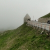 Zdjęcie z Austrii - Tu trafiamy w niezłą mgłę. Nic nie widać, więc jedziemy dalej.
