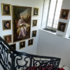 Zdjęcie z Polski - klatka schodowa pałacu pełna portretów Królów Polski