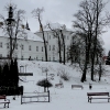 Zdjęcie z Polski - Po zejściu po schodkach na bulwary, będziemy podziwiać widok na monaster. Na początek widoki zimowe.