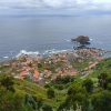 Zdjęcie z Portugalii - Porto Moniz - spojrzenie na miasteczko z punktu widokowego.