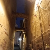 Zdjęcie z Włoch - wracamy ta samą uliczką pod wiszącymi mosteczkami:) 
