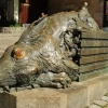 Zdjęcie z Niemiec - paskudna rzeźba  zająca wielkości niedźwiedzia :)  - to nowoczesne nawiązanie do jednego z 