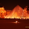 Zdjęcie z Francji - Louvre nocą
