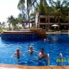 Zdjęcie z Tajlandii - Sie lenienie w basenie :)