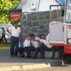 Zdjęcie z Mauritiusa - Odpoczywajacy kierowcy.