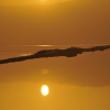 Wschód słońca nad morzem - Zdjęcie Wschód słońca nad morzem - Martwym