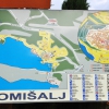 Zdjęcie z Chorwacji - Przydrożna mapka Omiśalj