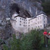 Zdjęcie ze Słowenii - zamek w skale