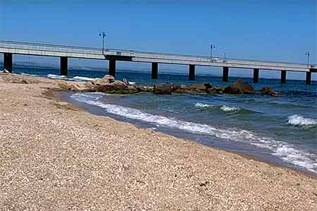 Plaża w Burgas w Bułgarii w maju Plaża w <a href='miejsce,burgas,70.html
'>Burgas</a> w Bułgarii w maju