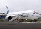 Pierwszy Dreamliner dotarł do Japonii