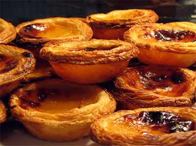 Pasteis - słonawe ciasteczka. Pasteis - słonawe ciasteczka.