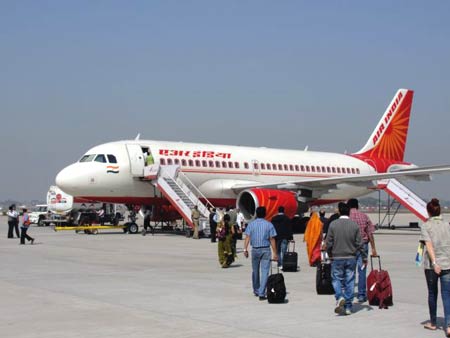 Transport lotniczy w Indiach