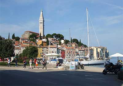 Rovinj w Chorwacji na półwyspie Istria, fot.wikimedia.org/Paul 14, licencja GFDL Rovinj w Chorwacji na półwyspie Istria, fot.wikimedia.org/Paul 14, licencja GFDL