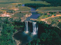 Lot awionetką do Canaimy na długo pozostanie w pamięci każdego podróżnika. Widoki zapierają tutaj dech w piersiach!