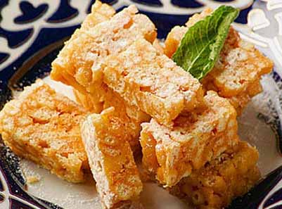 Chak - chak - słodycz kuchni tatarskiej Chak - chak - słodycz kuchni tatarskiej