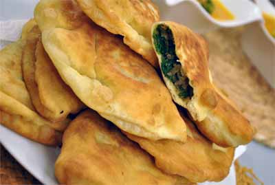 Czebureki (Czii - Borek) - tatarski fast food Czebureki (Czii - Borek) - tatarski fast food