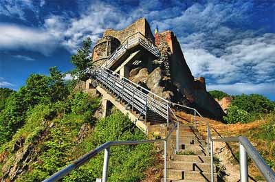 Droga do zamku Poenari Droga do zamku Poenari