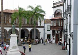 Plaza de Espana w Santa Cruz de La Palma
