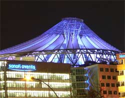 Widok na budynek Sony Center w Berlinie