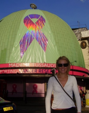 Zdjęcie z Wielkiej Brytanii - przed Madame Tussauds