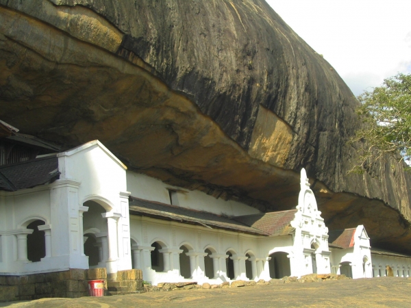 Zdjęcie ze Sri Lanki - swiatynia w jaskini