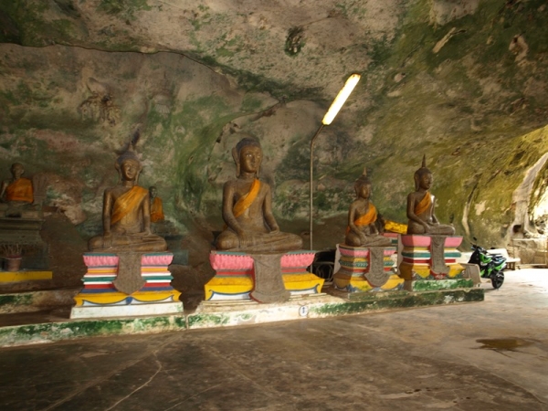 Zdjęcie z Tajlandii - w Monkey Cave