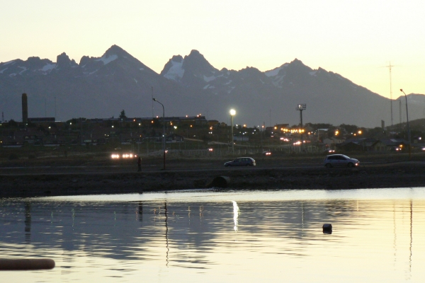 Zdjęcie z Argentyny - Ushuaia wieczorem
