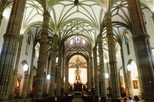 Zdjęcie z Hiszpanii - piękne wnętrza Katedry