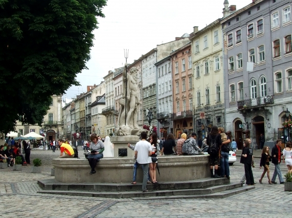 Zdjęcie z Ukrainy - lwowski rynek