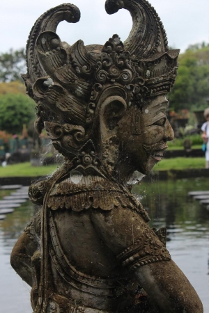 Zdjęcie z Indonezji - TirtaGangga