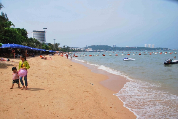 Zdjęcie z Tajlandii - Plaza miejska w Pattaya