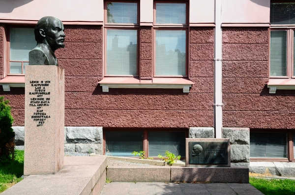 Zdjęcie z Finlandii - TURKU-Lenin wiecznie żywy