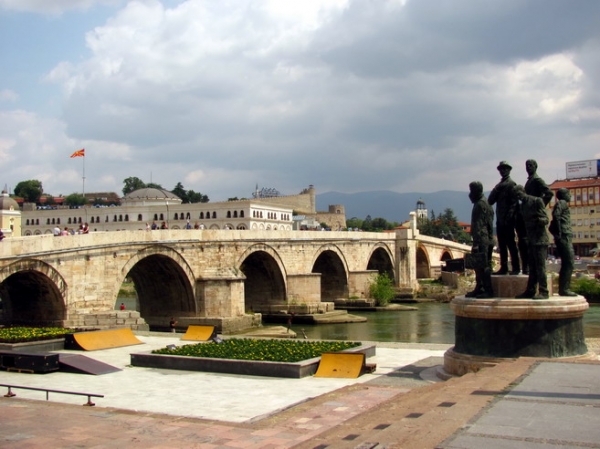 Zdjęcie z Macedonii - Kamienny Most na Wardarze