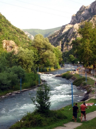 Zdjęcie z Macedonii - Treska za kanionem.