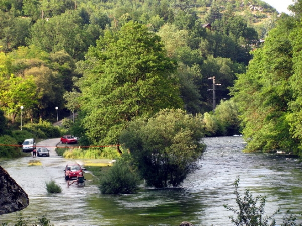 Zdjęcie z Macedonii - Treska za kanionem.