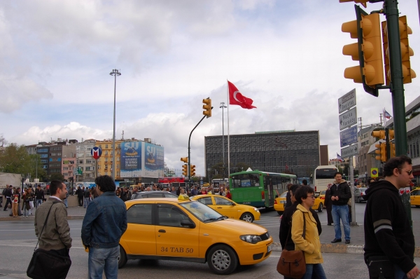 Zdjęcie z Turcji - Taksim Meydani