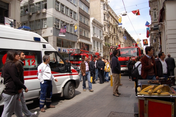 Zdjęcie z Turcji - Taksim- akcja pożar